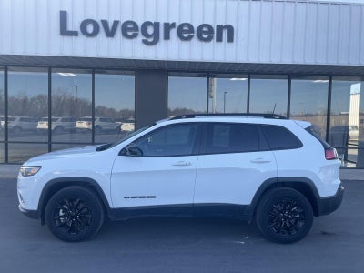 2023 Jeep Cherokee Altitude Lux
