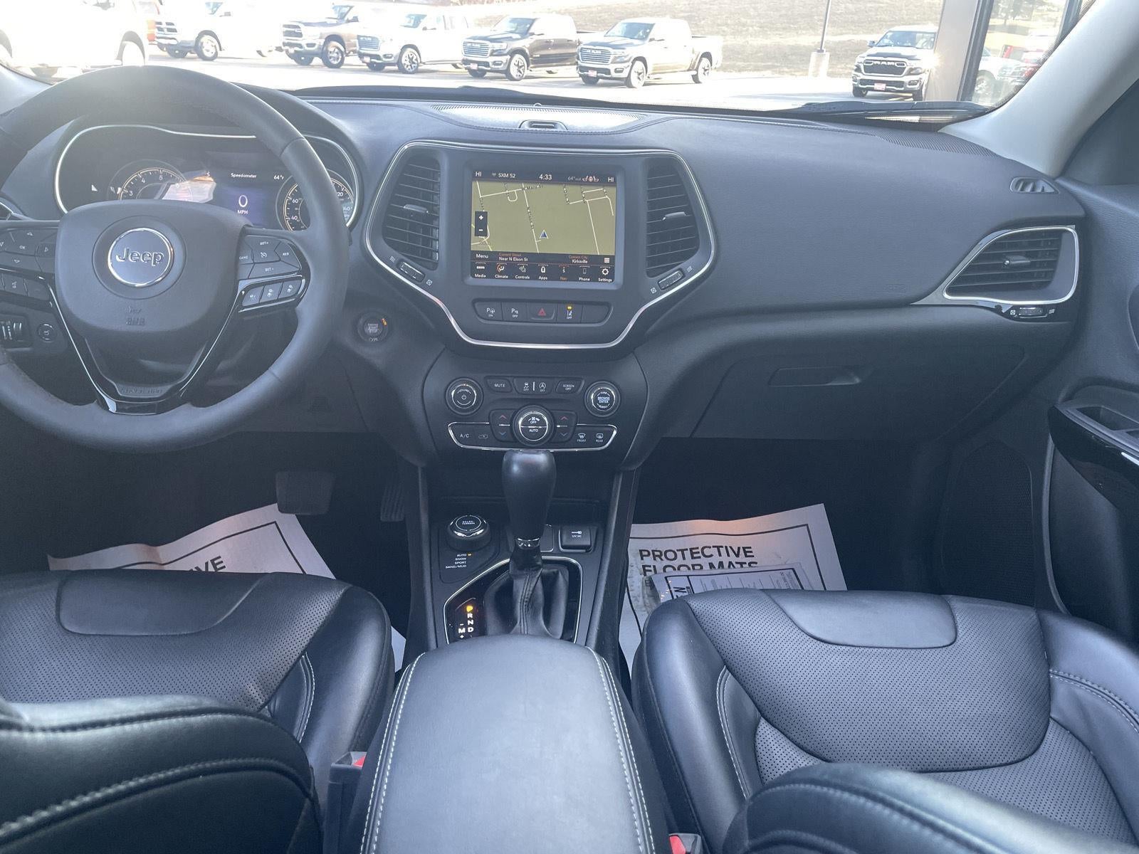 2023 Jeep Cherokee Altitude Lux