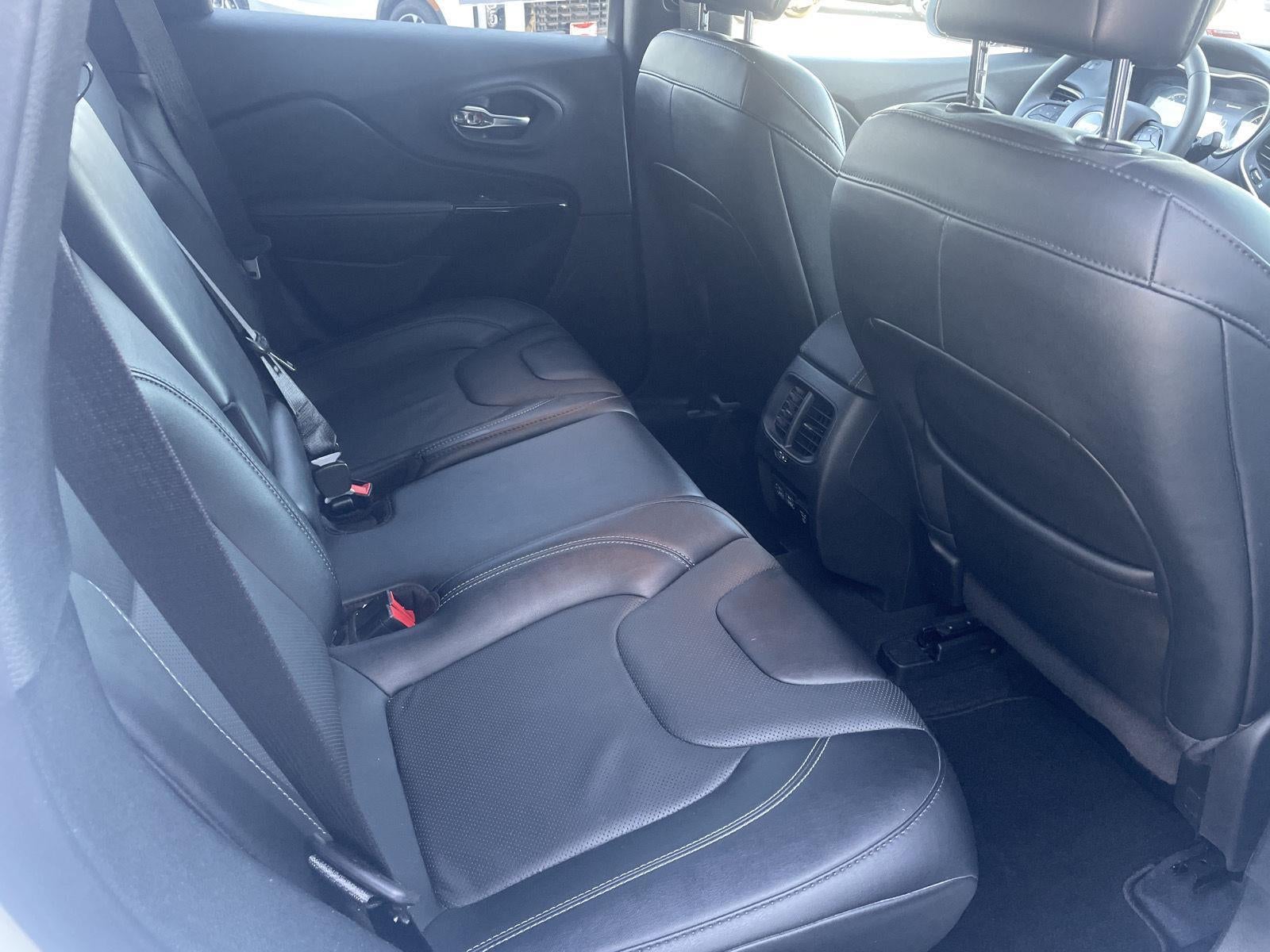 2023 Jeep Cherokee Altitude Lux