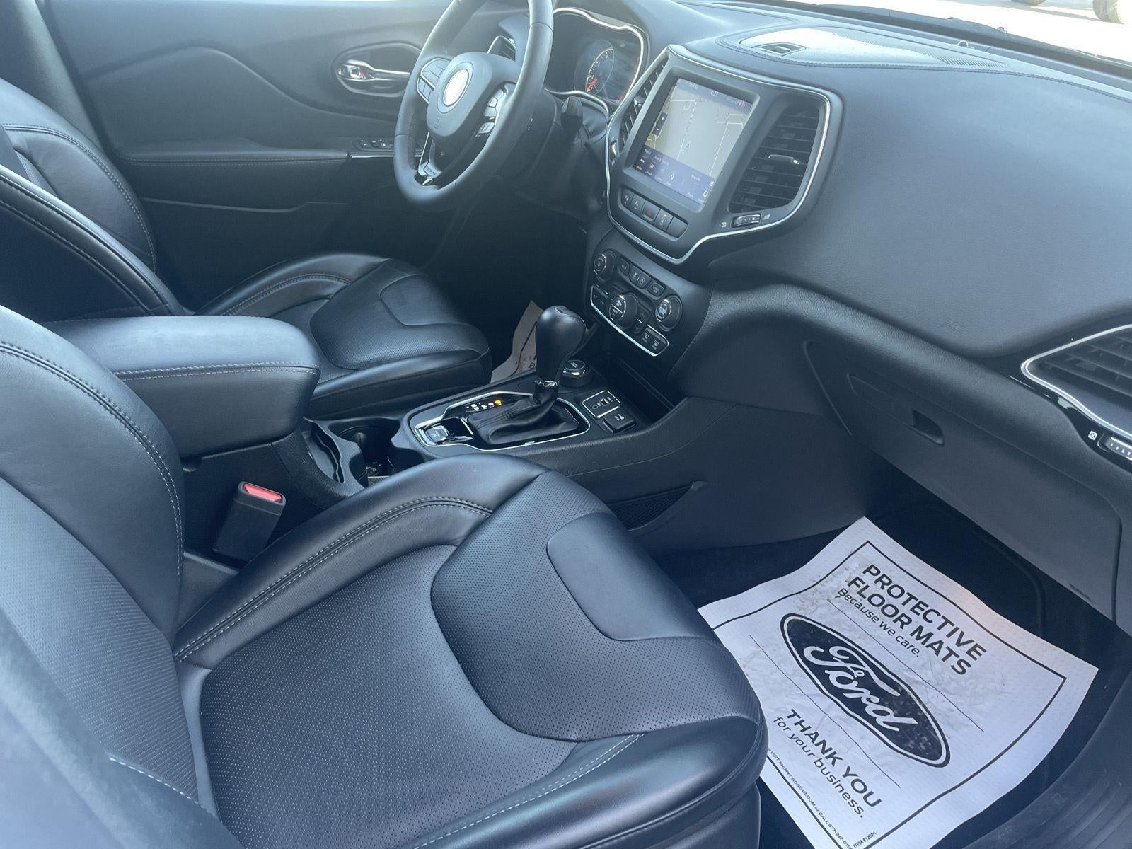 2023 Jeep Cherokee Altitude Lux