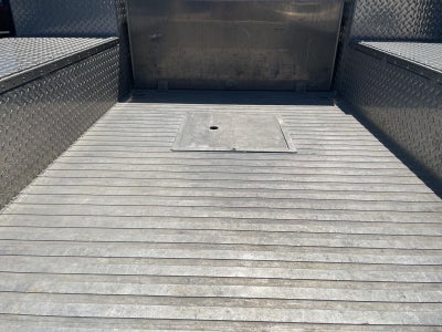 2023 Ford Super Duty F-450 Drw LARIAT