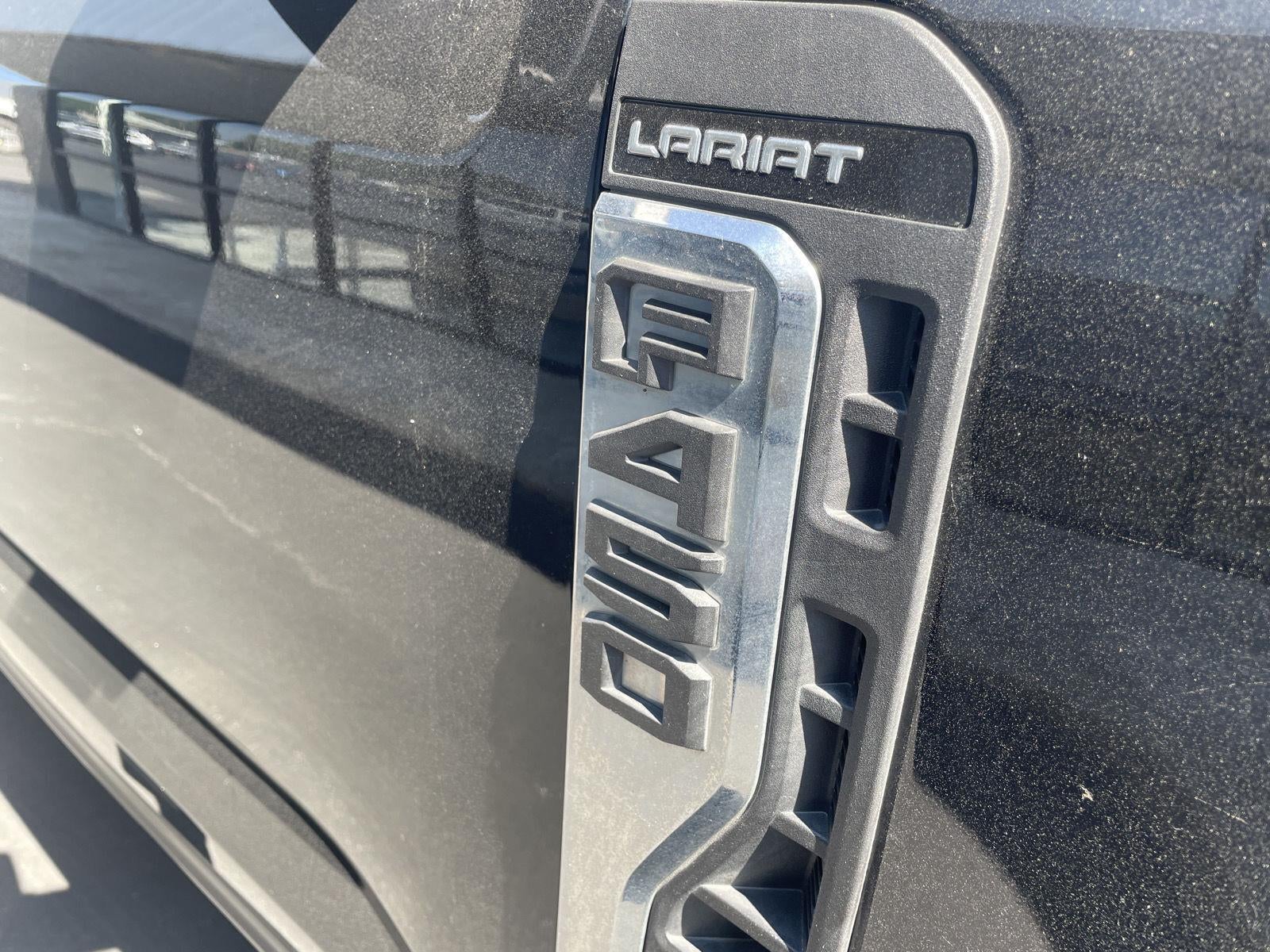 2023 Ford Super Duty F-450 Drw LARIAT