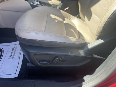 2022 Ford Escape SEL