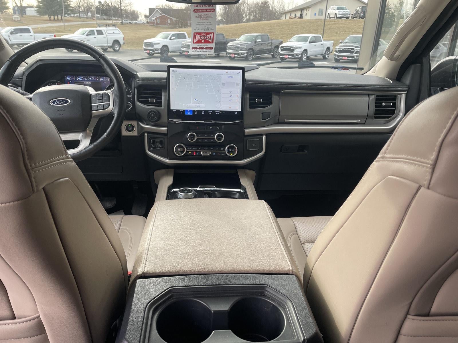 2022 Ford Expedition XLT