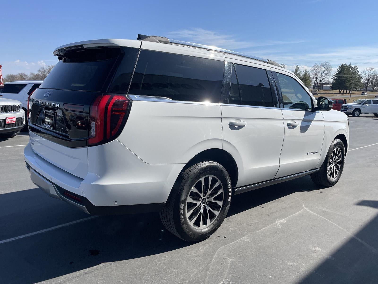 2025 Ford Expedition Platinum