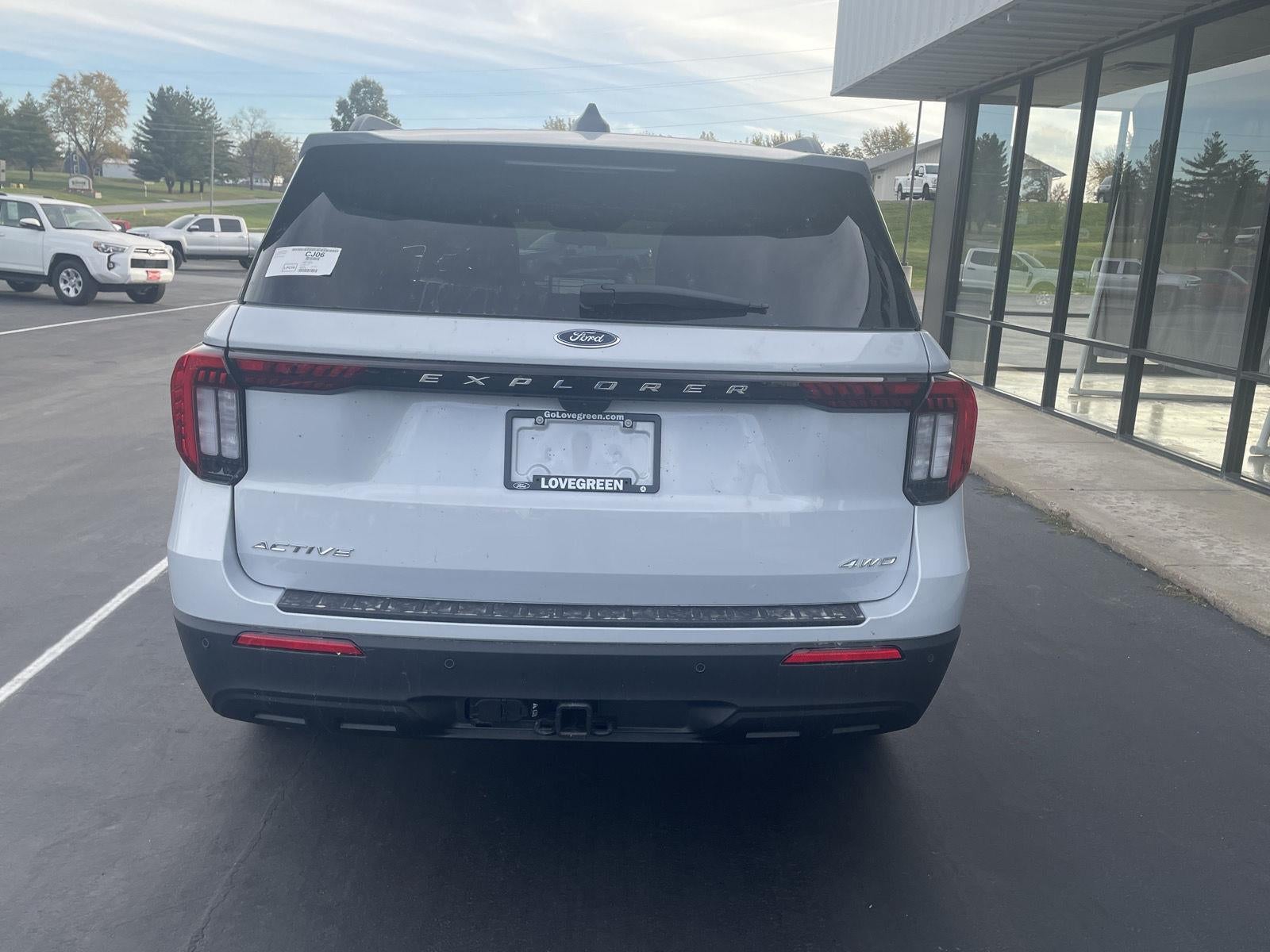 2026 Ford Explorer Active