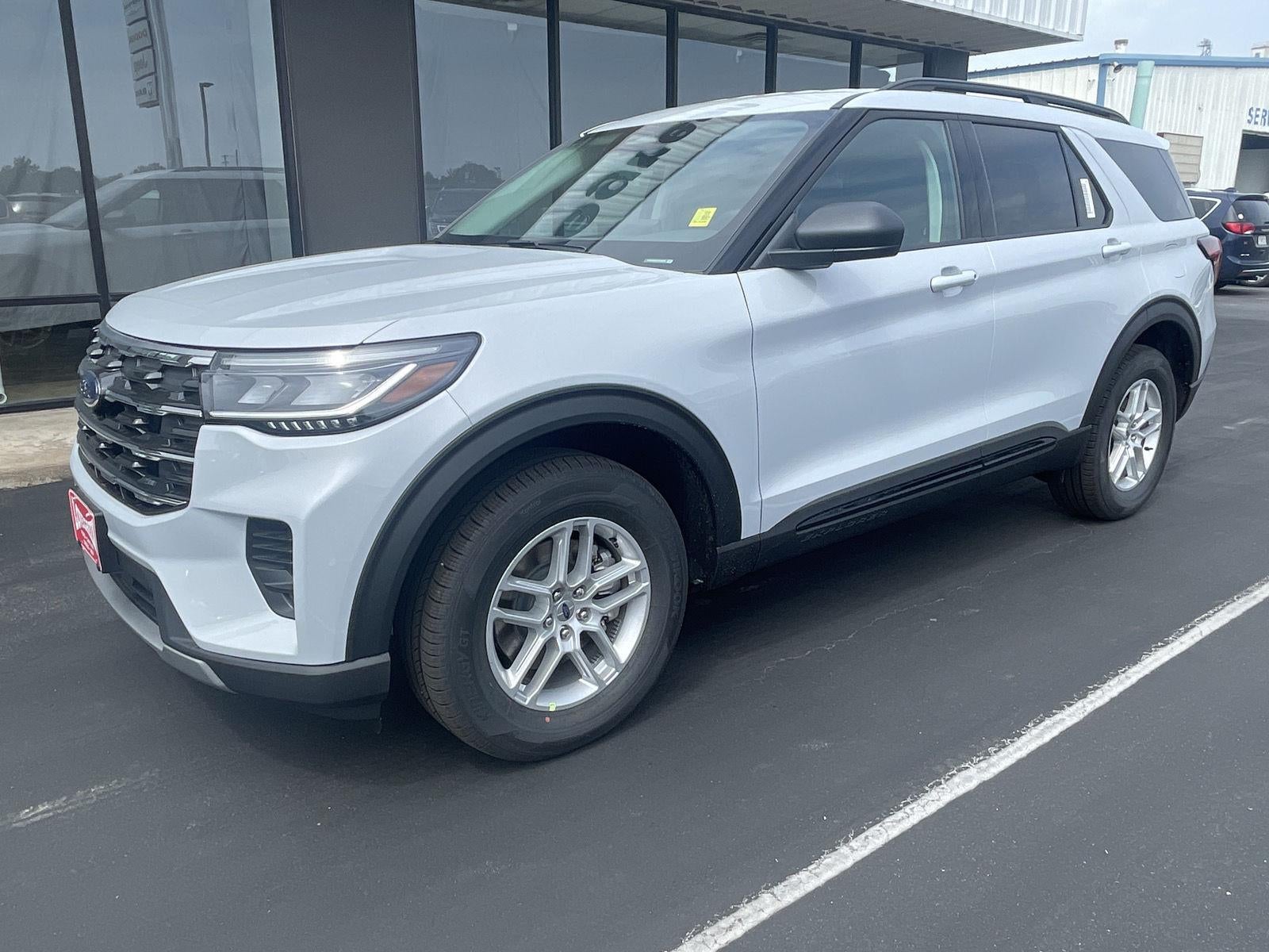 2026 Ford Explorer Active w/200A Pkg