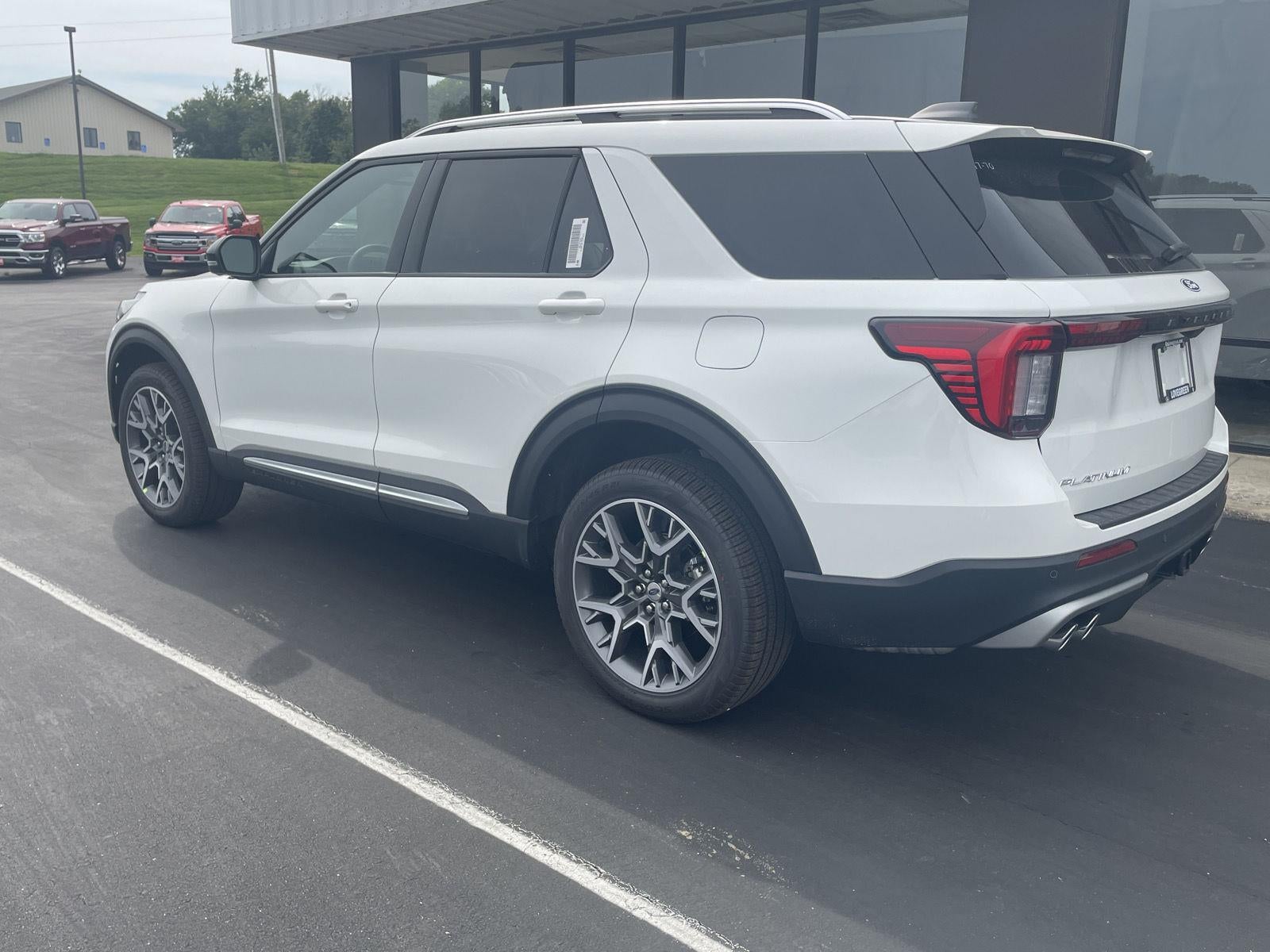 2027 Ford Explorer Platinum