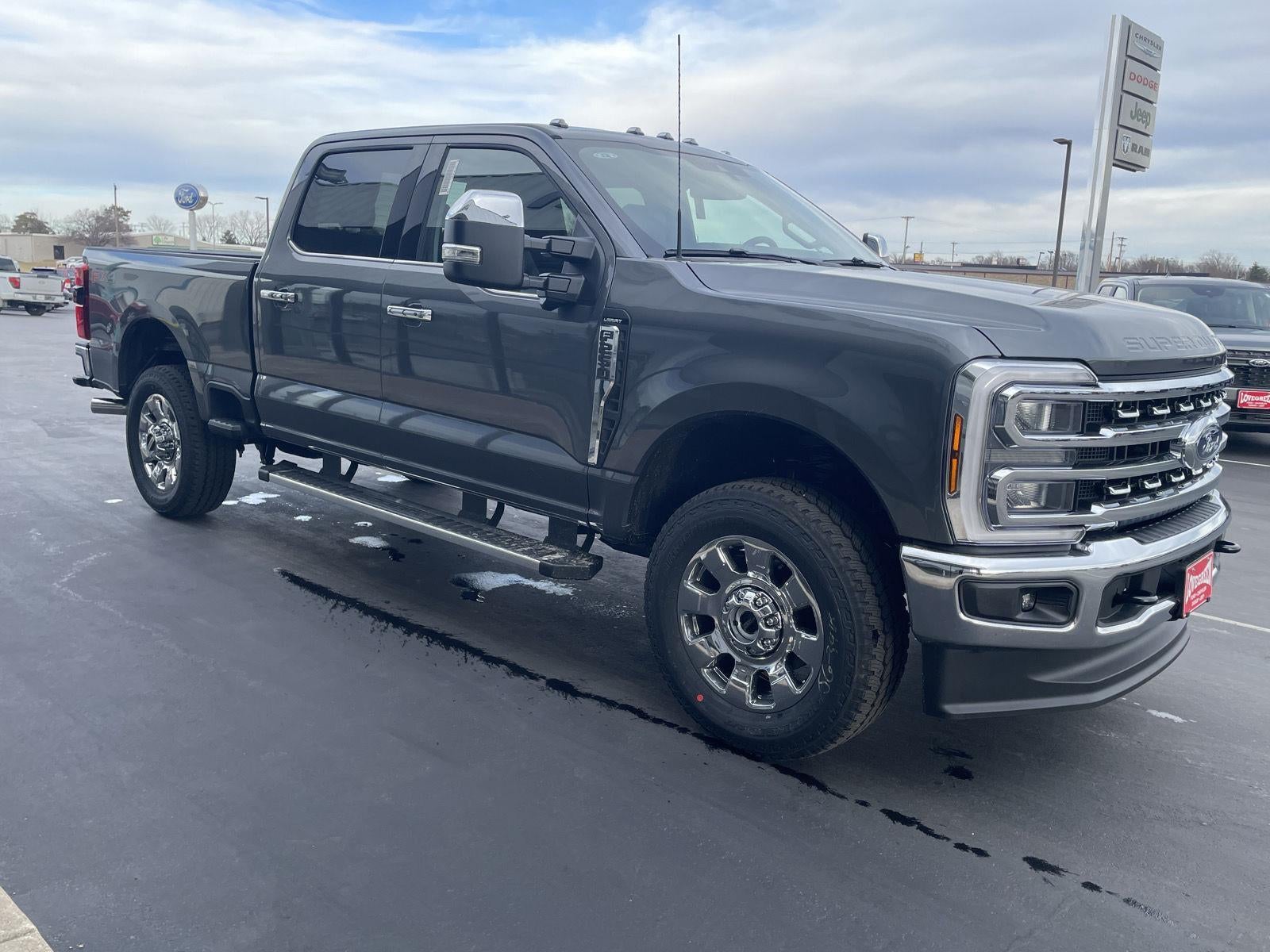 2026 Ford Super Duty F-250 SRW LARIAT