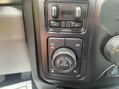 2027 Ford Super Duty F-250 XLT