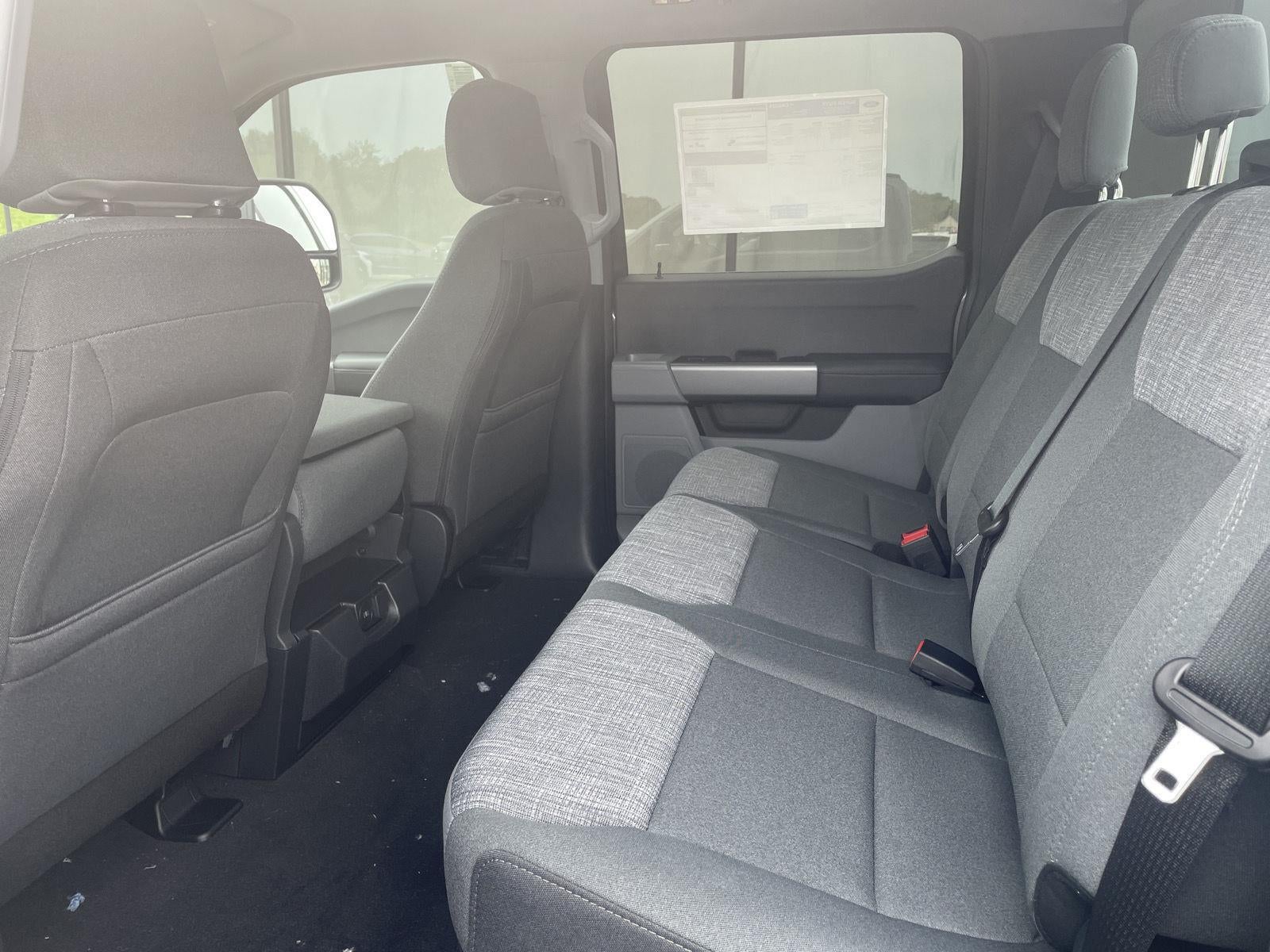 2027 Ford Super Duty F-250 XLT