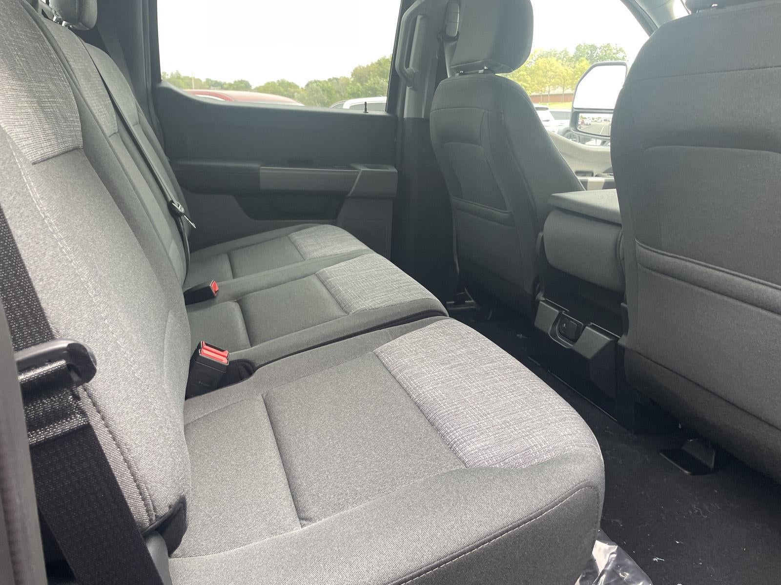 2027 Ford Super Duty F-250 XLT