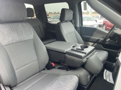 2027 Ford Super Duty F-250 XLT