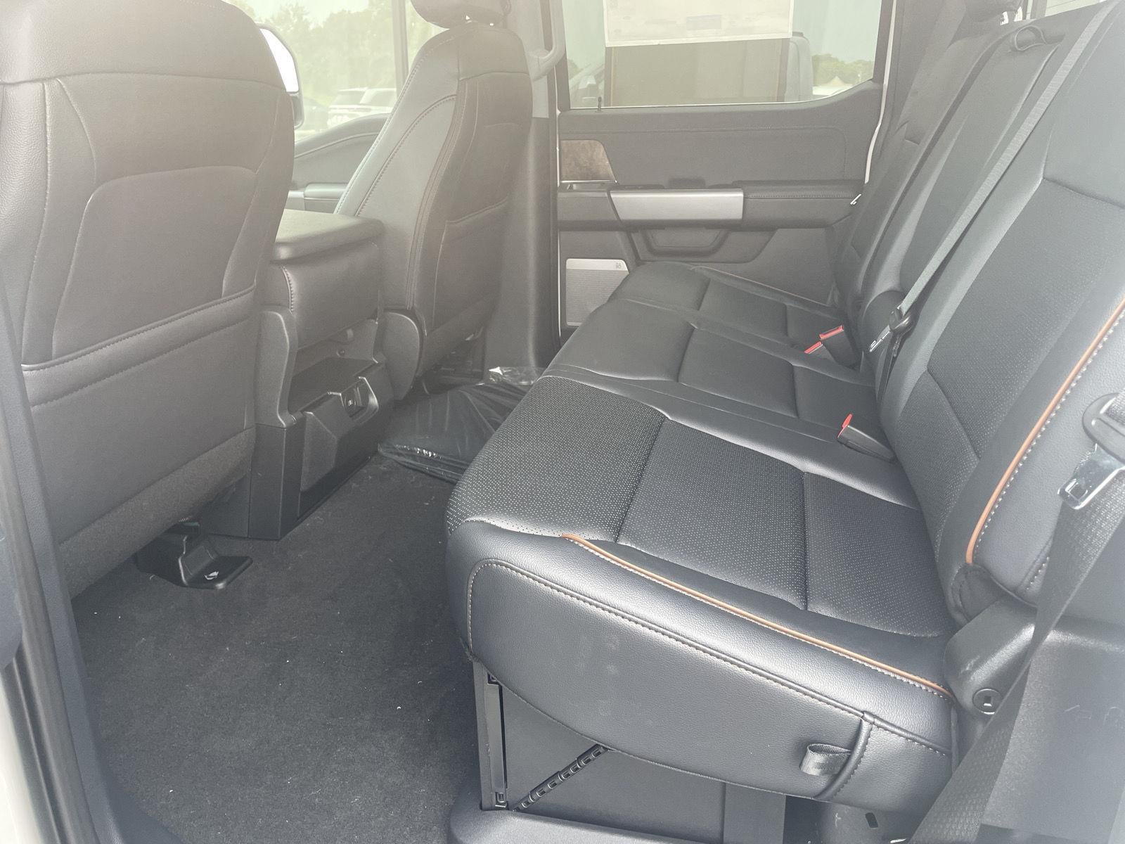 2027 Ford Super Duty F-250 Lariat
