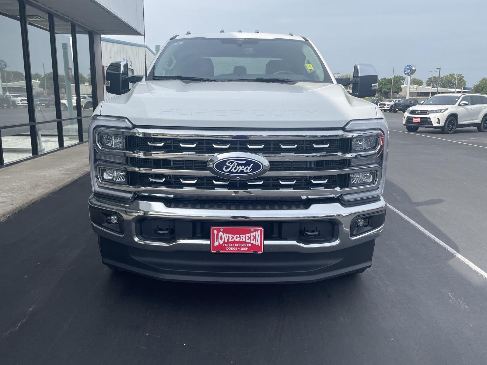 2027 Ford Super Duty F-250 Lariat