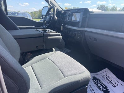 2026 Ford F-350 Super Duty XLT