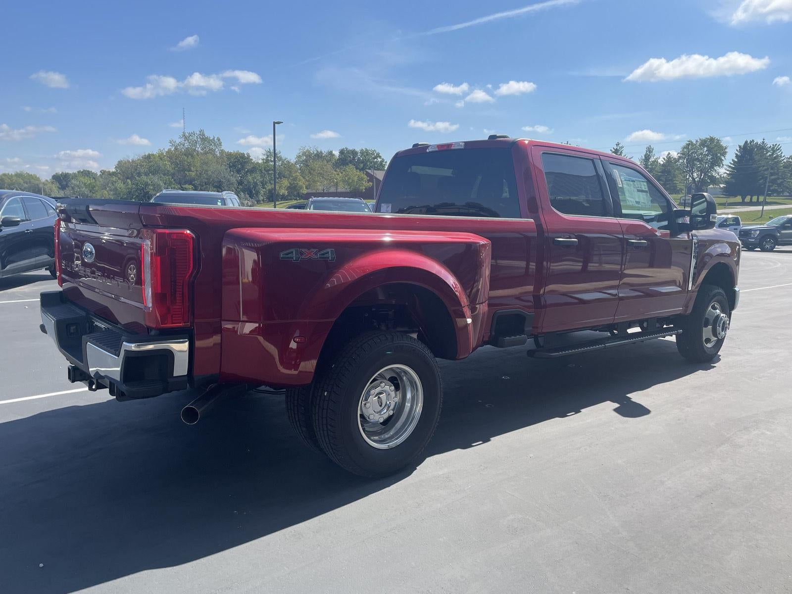 2026 Ford F-350 Super Duty XLT