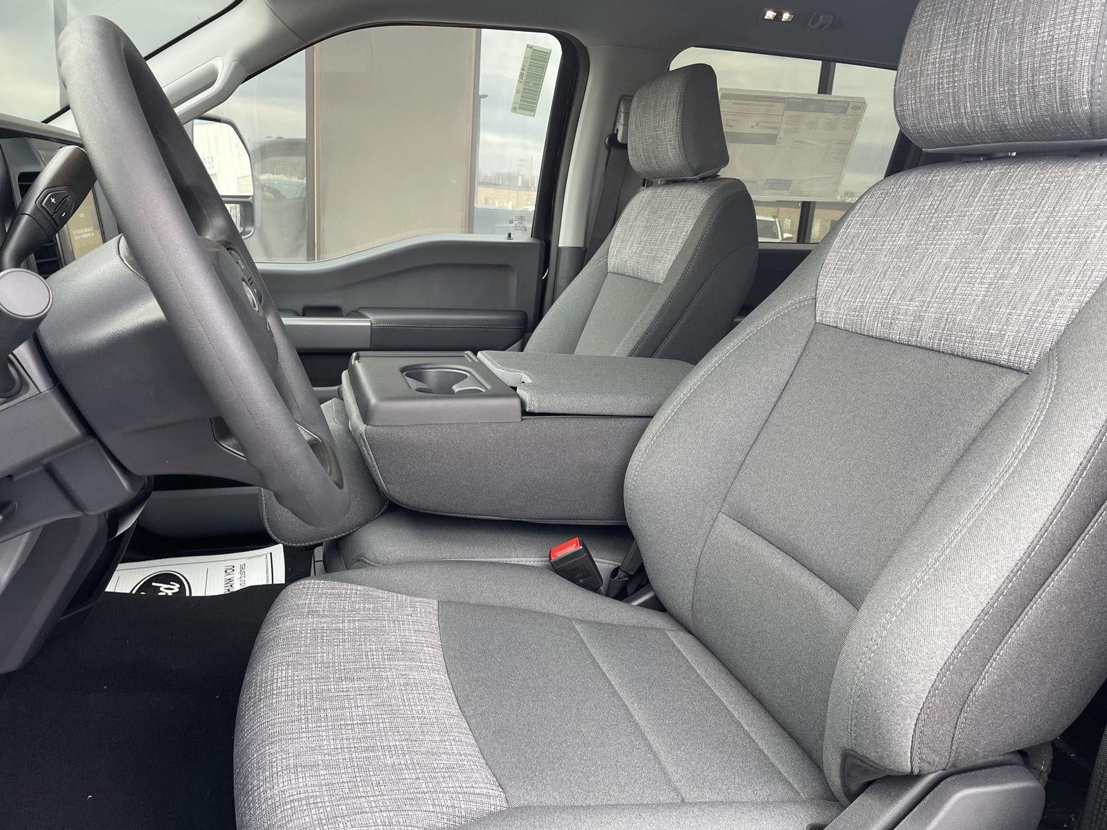 2026 Ford Super Duty F-350 XLT