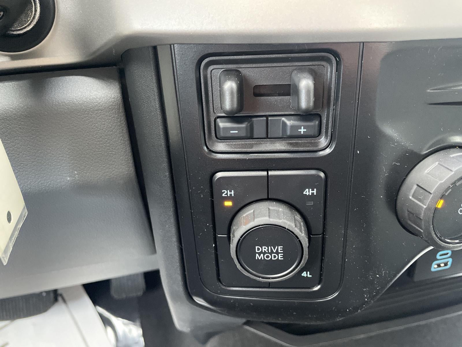 2026 Ford Super Duty F-350 XLT