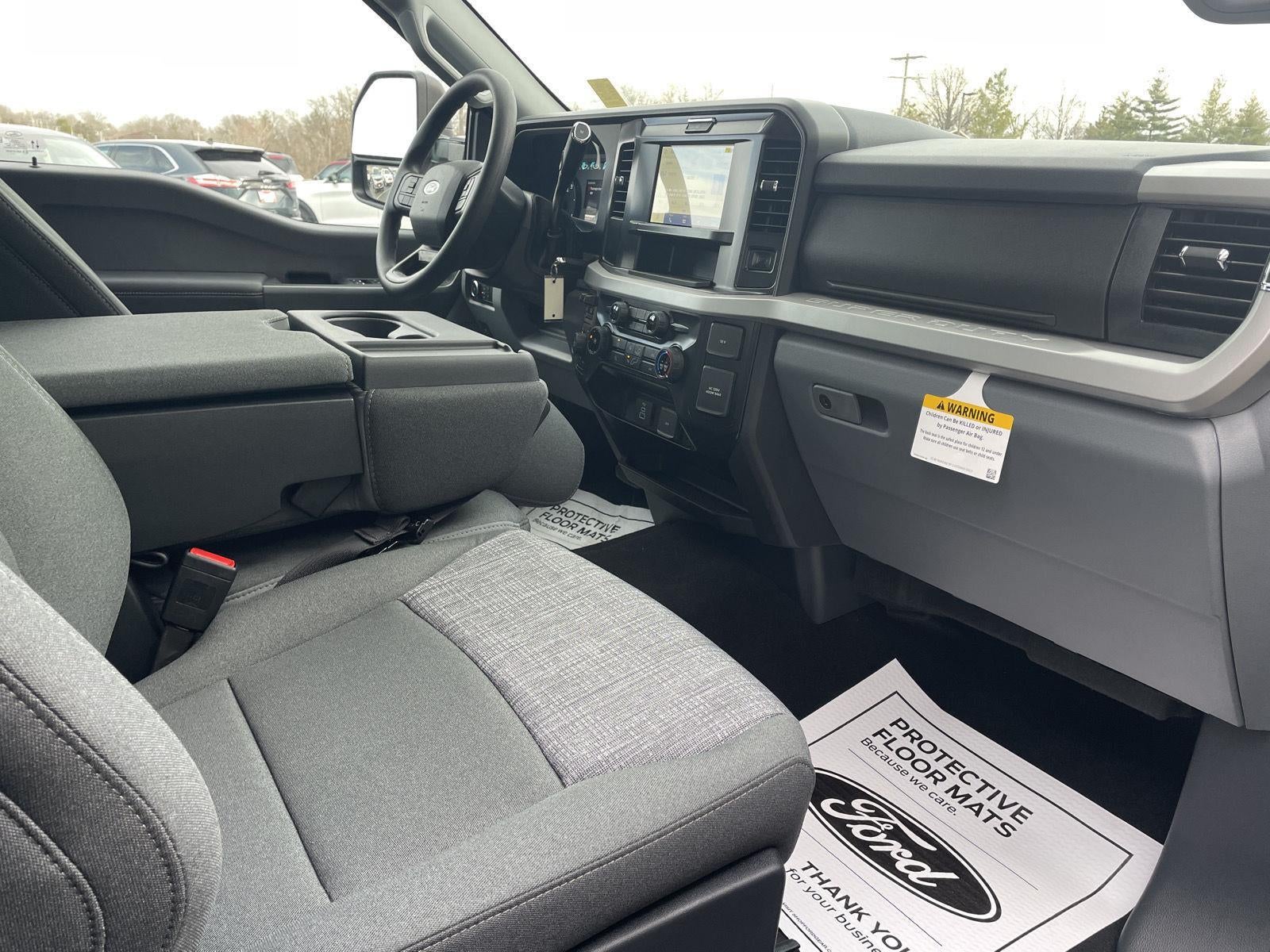 2026 Ford Super Duty F-350 XLT