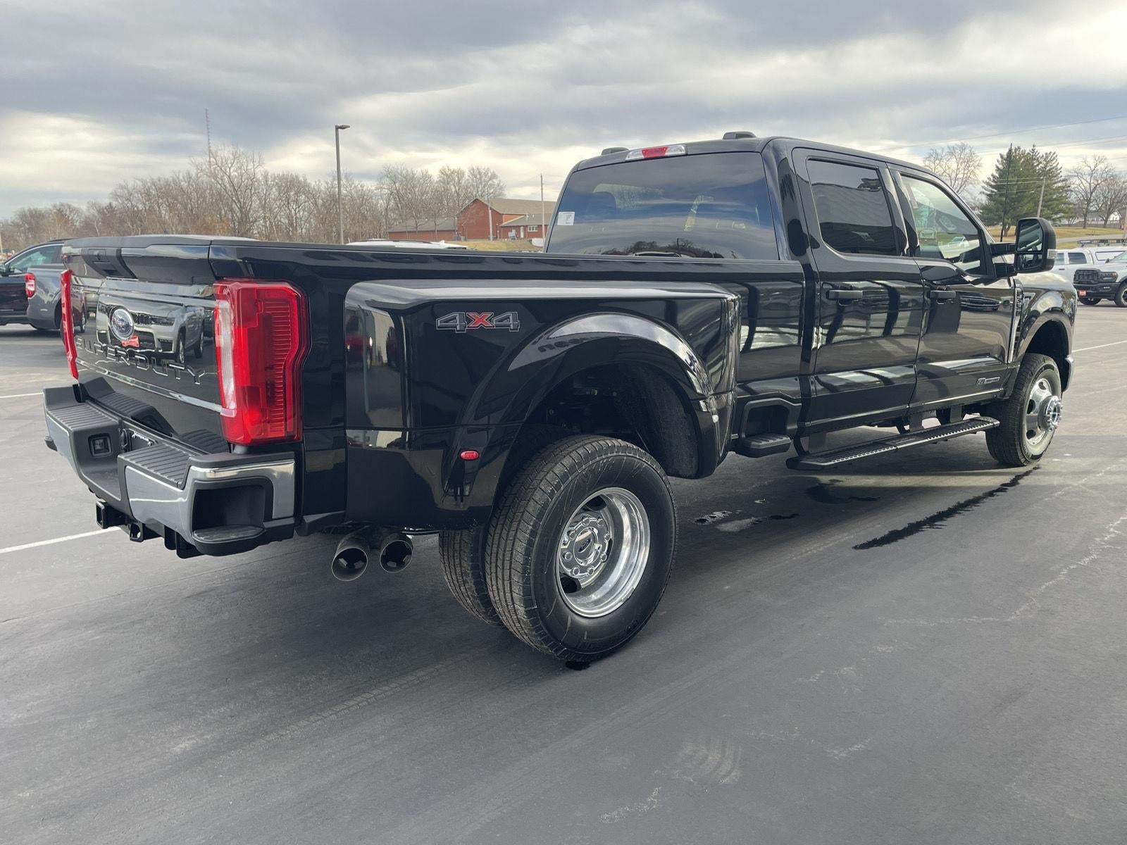 2026 Ford Super Duty F-350 XLT