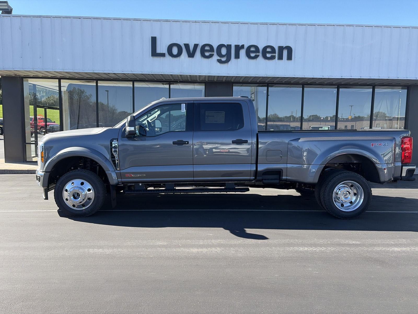 2027 Ford F-450 Super Duty
