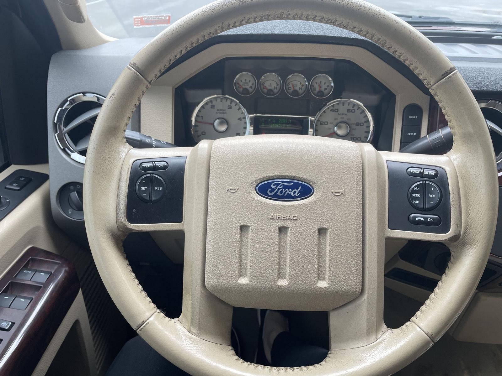 2010 Ford Super Duty F-250 SRW Lariat