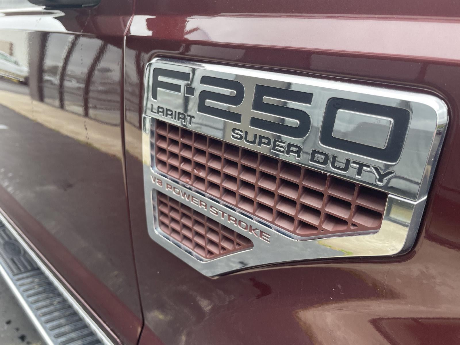 2010 Ford Super Duty F-250 SRW Lariat