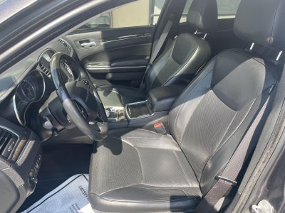 2018 Chrysler 300 Limited