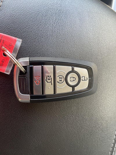2024 Ford Edge Titanium