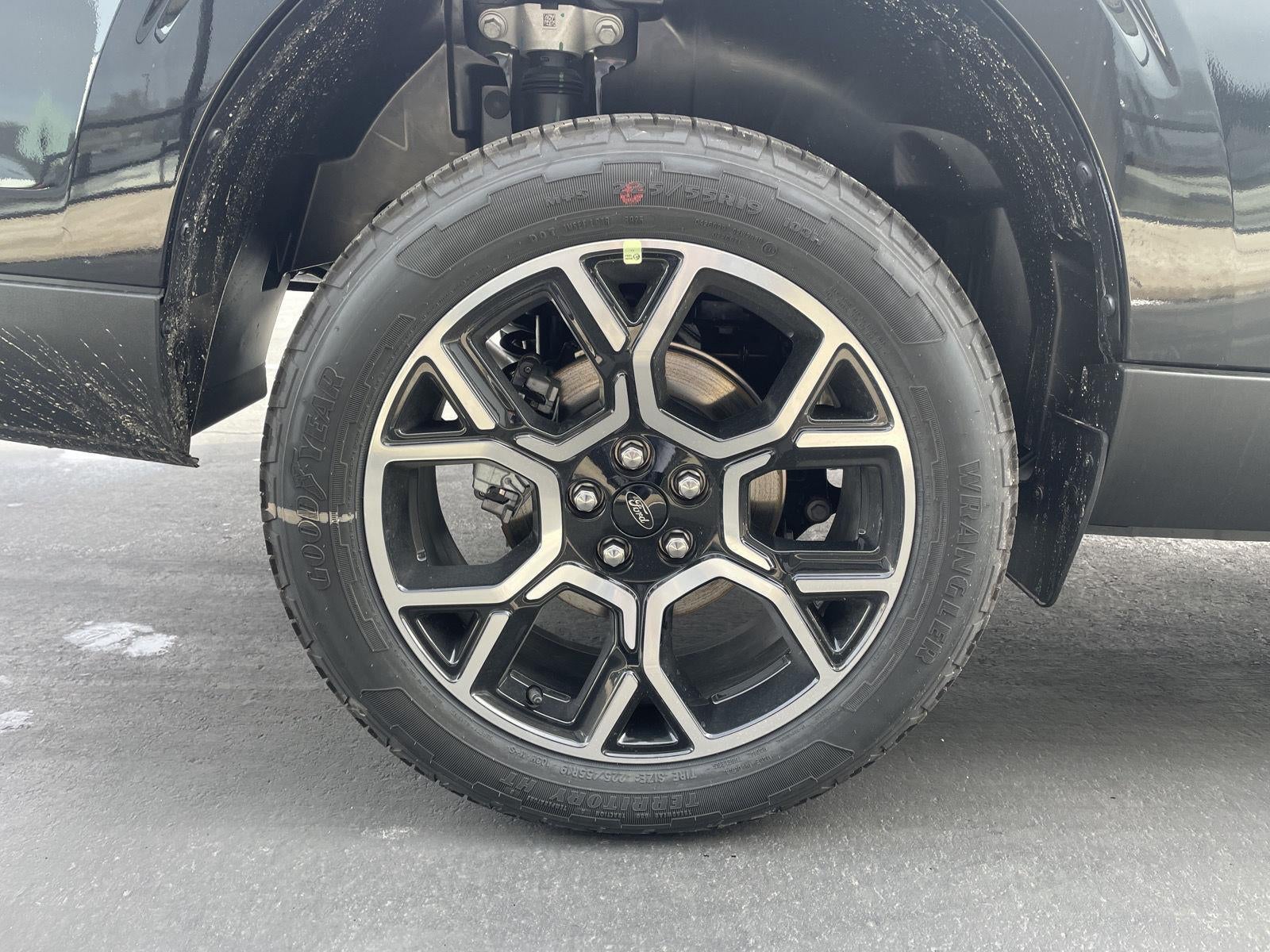 2026 Ford Maverick LARIAT