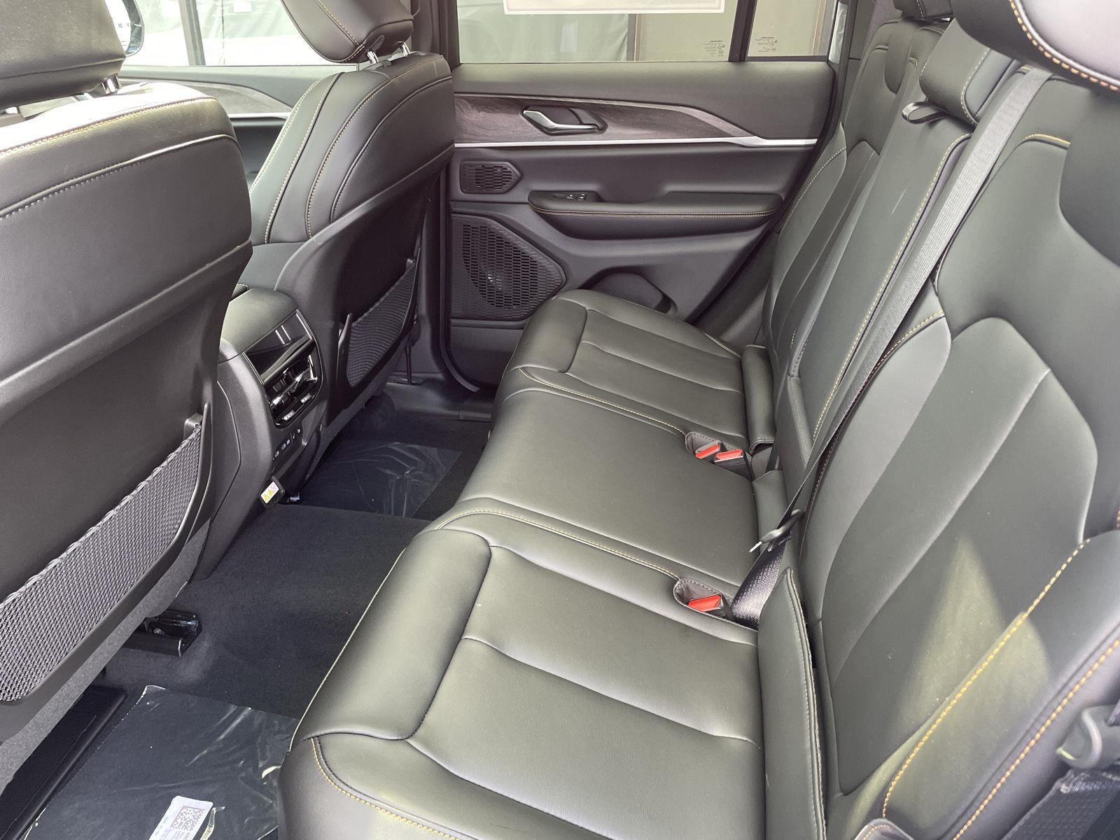 2026 Jeep Grand Cherokee GRAND CHEROKEE 85TH ANNIVERSARY EDITION 4X4