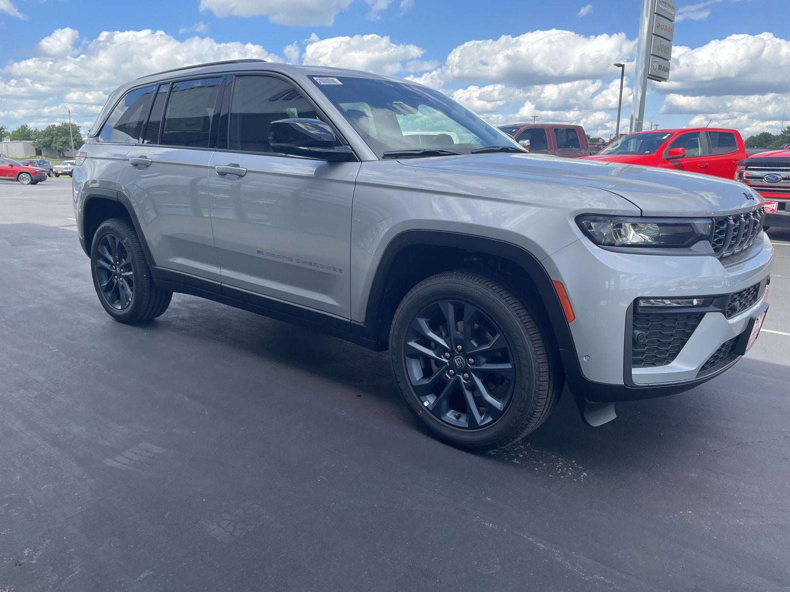 2026 Jeep Grand Cherokee GRAND CHEROKEE 85TH ANNIVERSARY EDITION 4X4