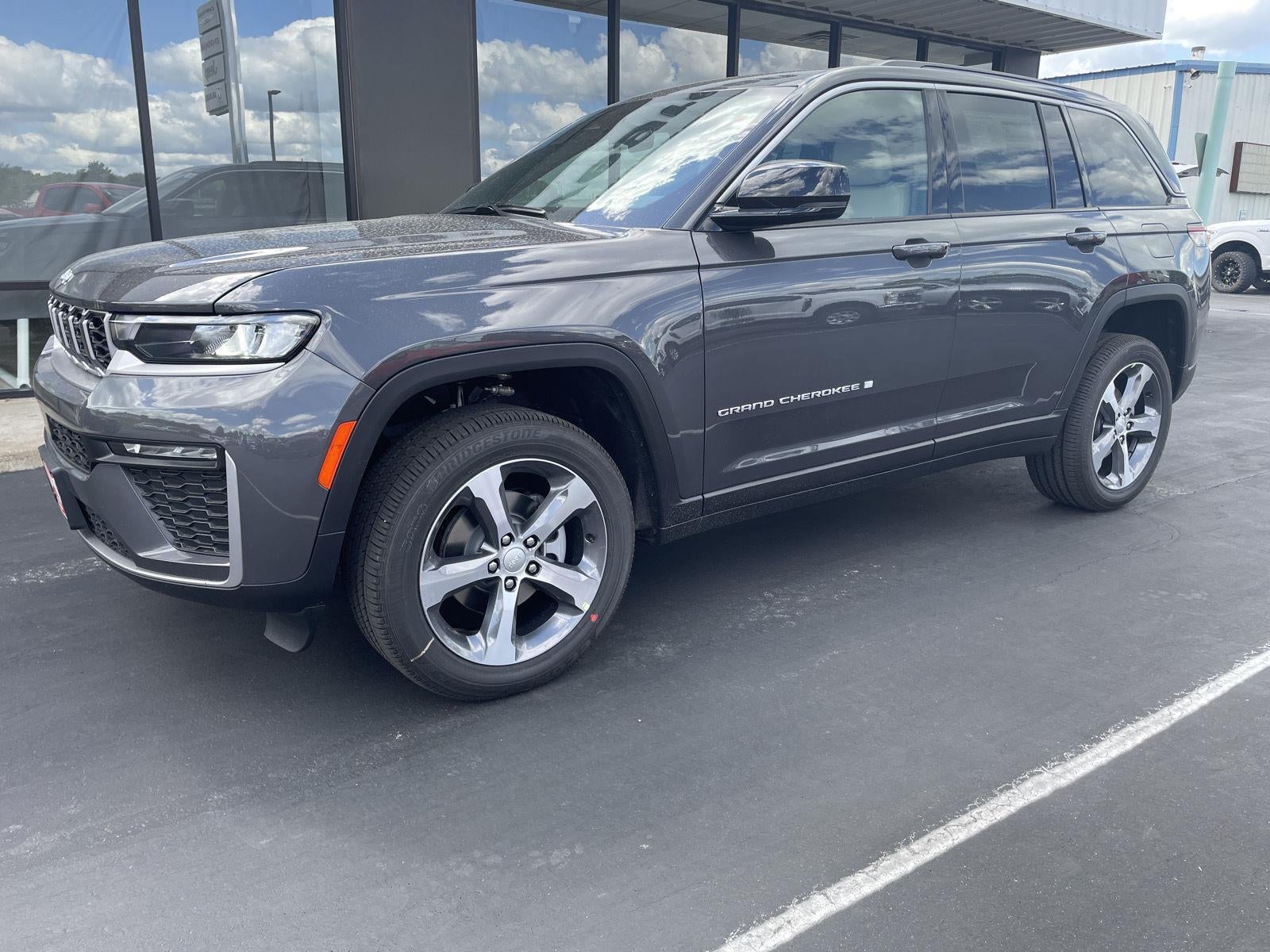2026 Jeep Grand Cherokee GRAND CHEROKEE LIMITED 4X4