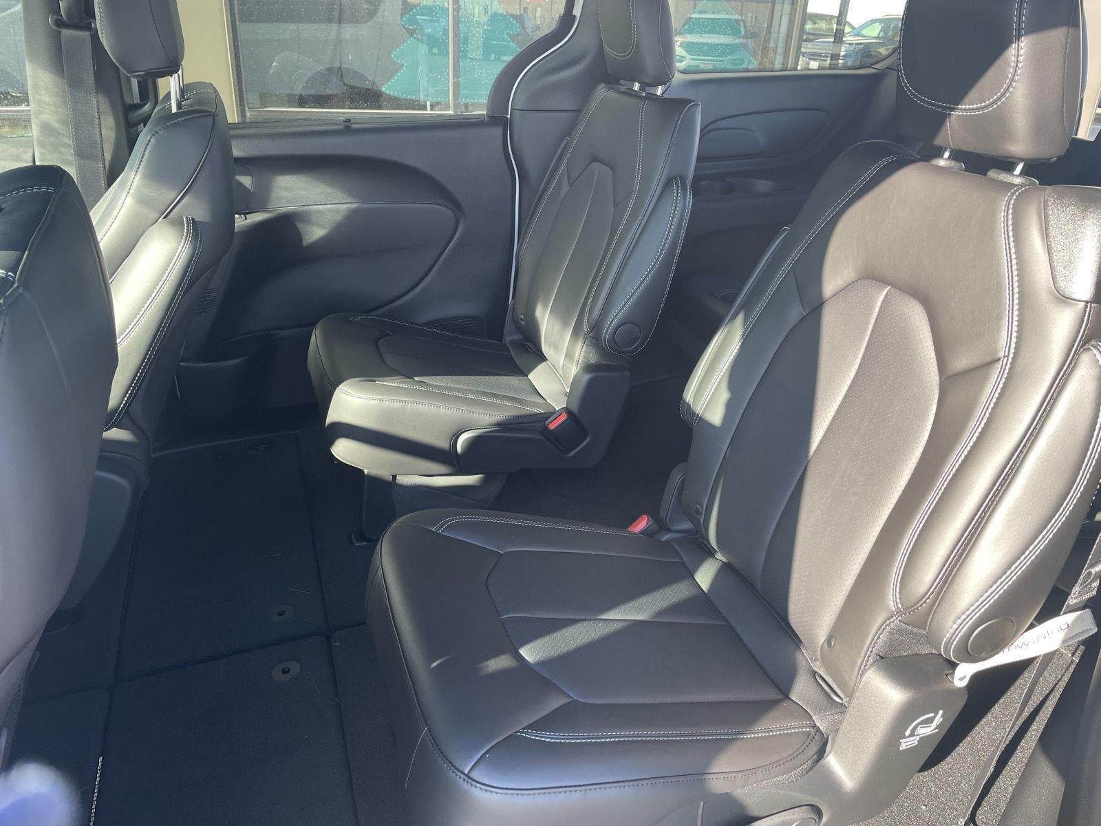 2026 Chrysler Pacifica PACIFICA SELECT