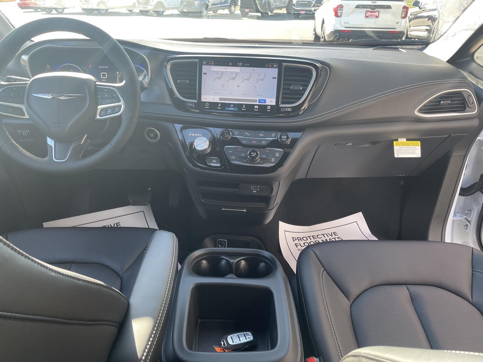 2026 Chrysler Pacifica PACIFICA SELECT