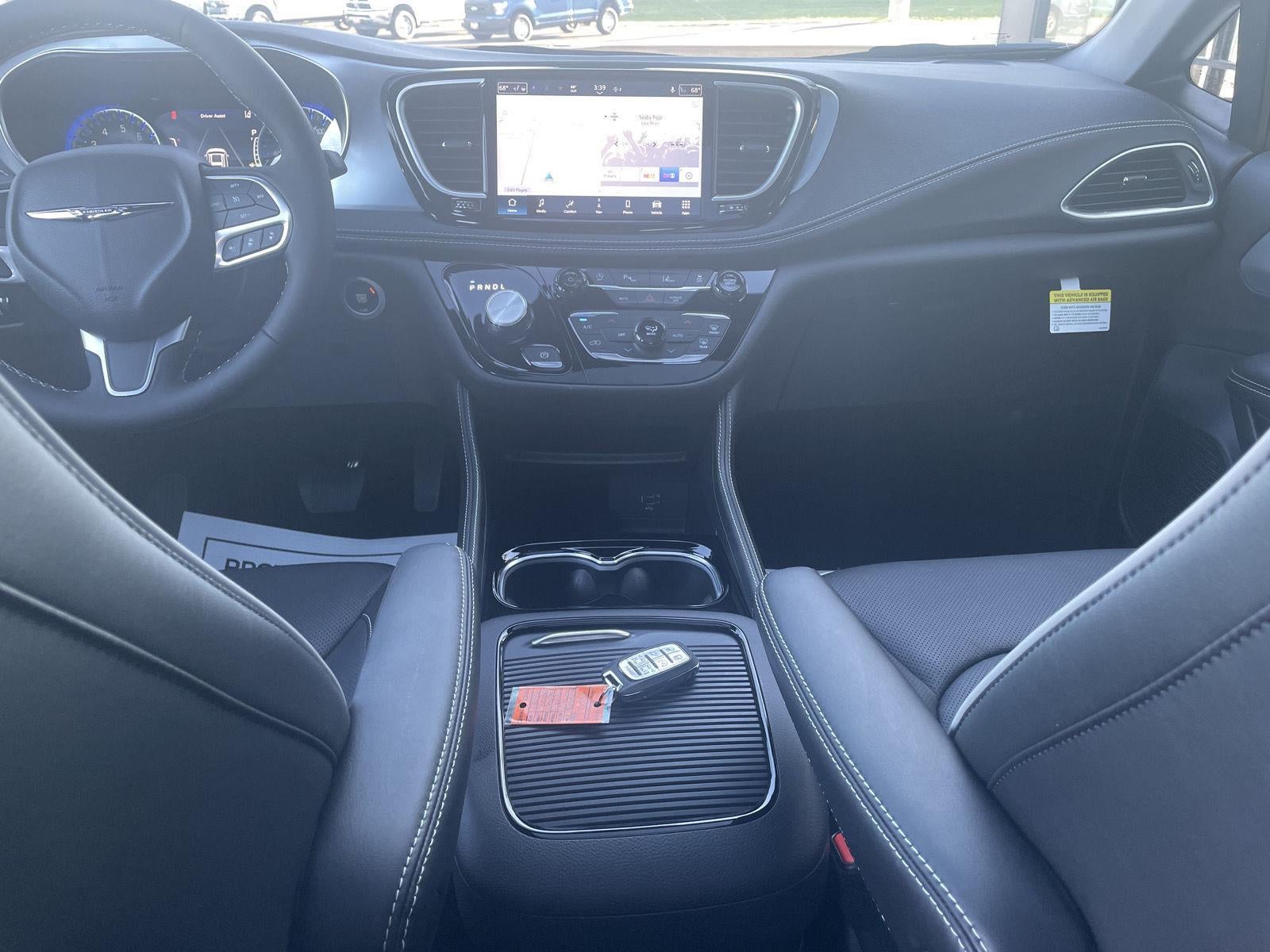 2026 Chrysler Pacifica PACIFICA LIMITED