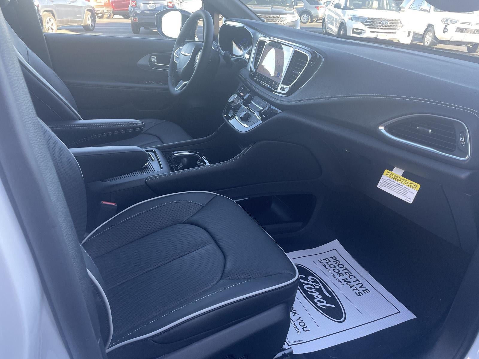 2026 Chrysler Pacifica PACIFICA LIMITED