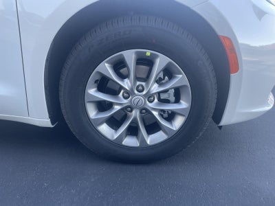 2026 Chrysler Pacifica PACIFICA LIMITED