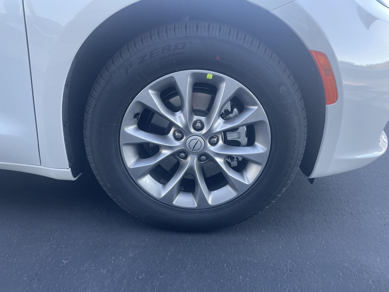 2026 Chrysler Pacifica PACIFICA LIMITED