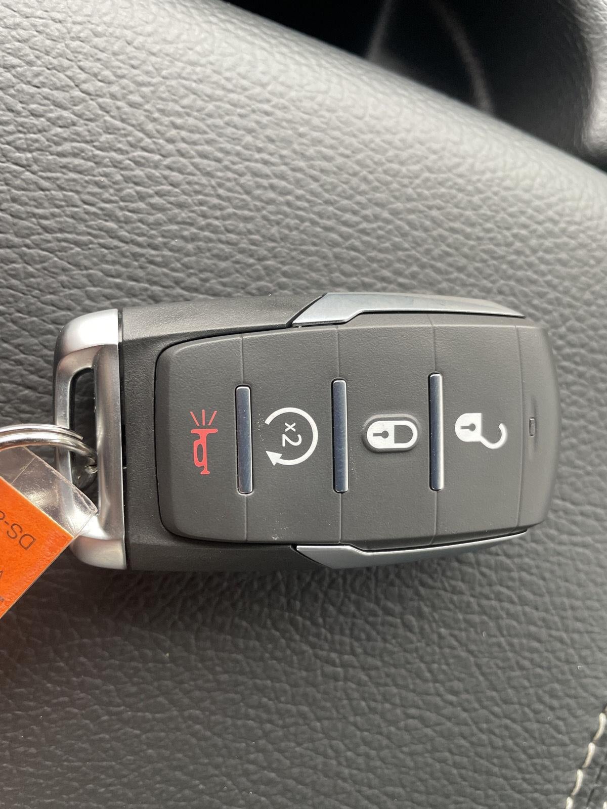 2026 RAM Ram 1500 RAM 1500 WARLOCK CREW CAB 4X4 5'7' BOX