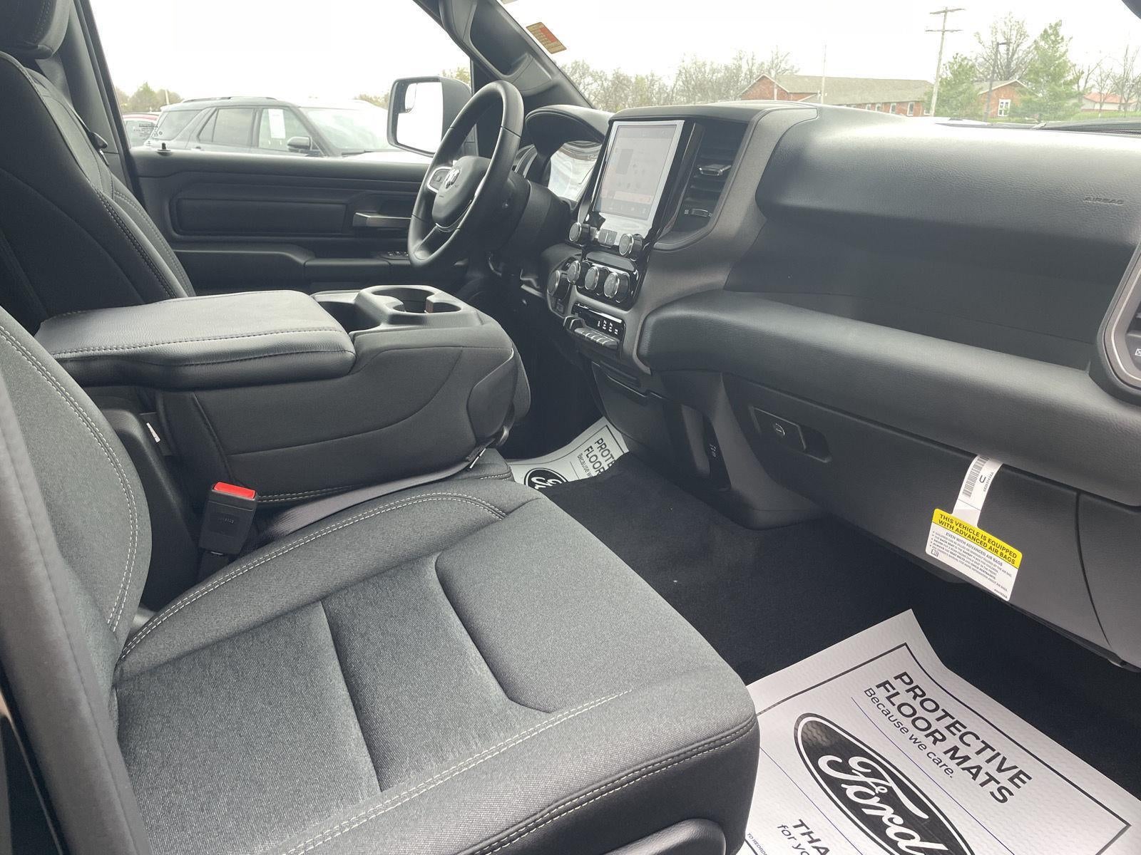 2026 RAM Ram 1500 RAM 1500 WARLOCK CREW CAB 4X4 5'7' BOX