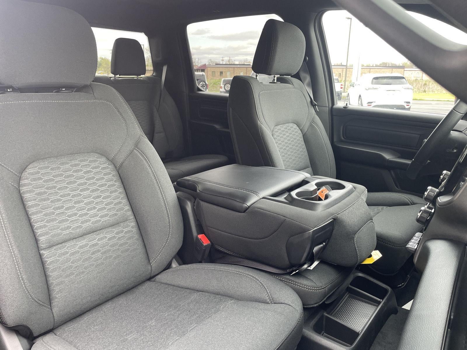 2026 RAM Ram 1500 RAM 1500 WARLOCK CREW CAB 4X4 5'7' BOX