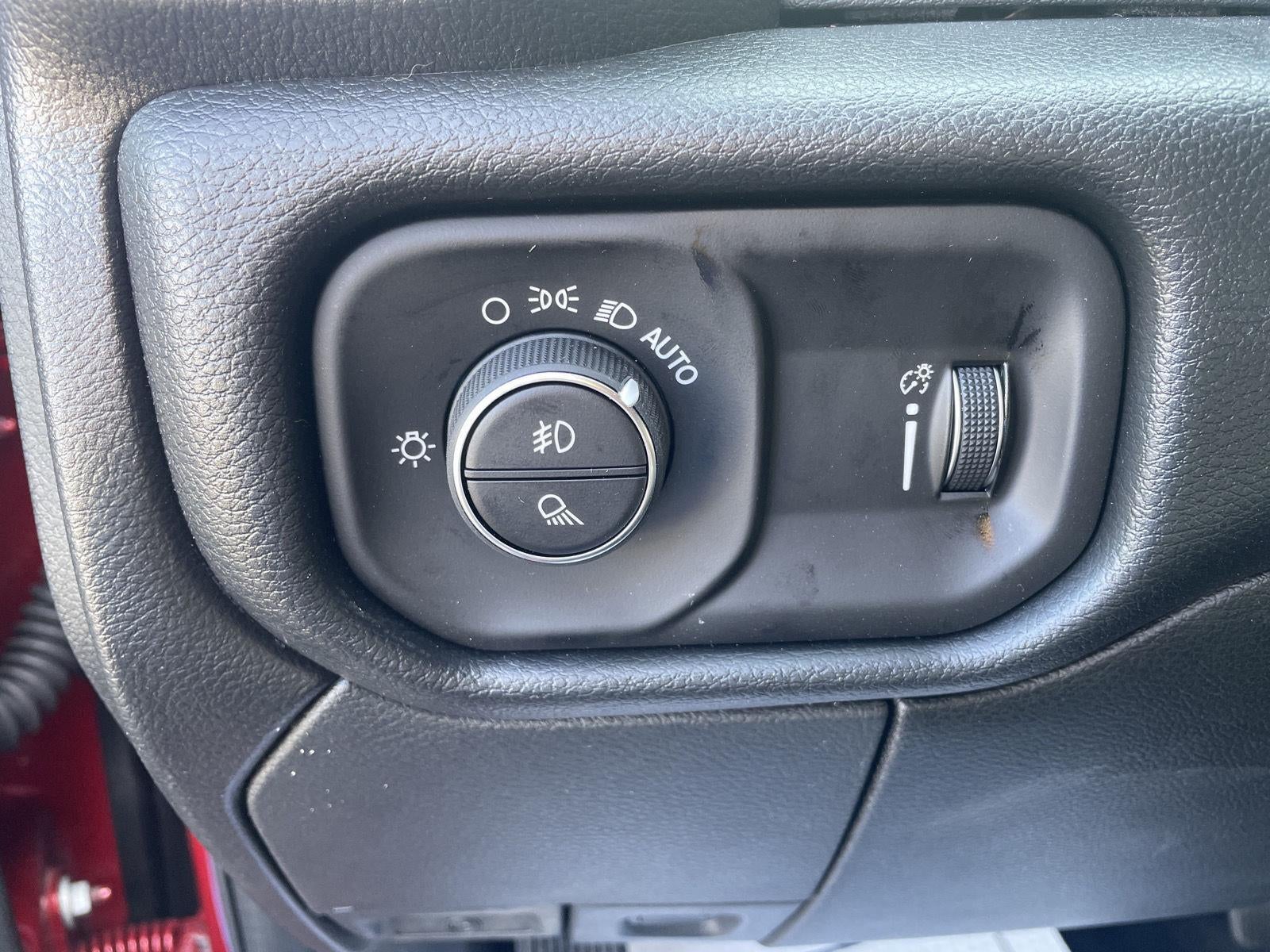 2026 RAM Ram 2500 RAM 2500 WARLOCK CREW CAB 4X4 6'4' BOX